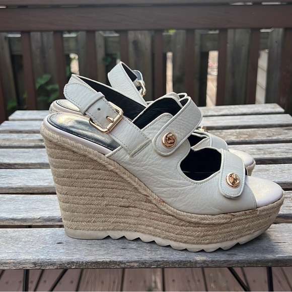 Coach Electra Turnlock espadrille wedge sandals in cream color - Picture 3 of 7